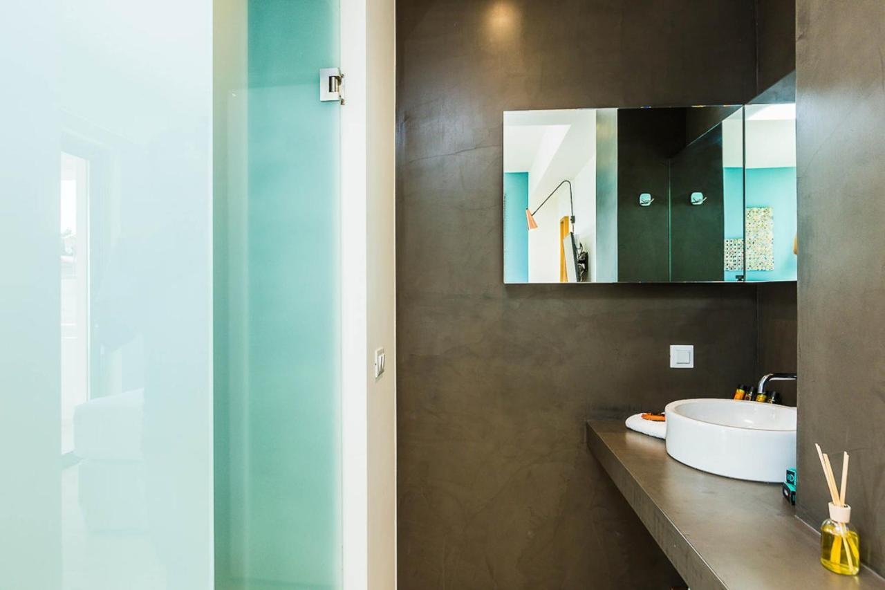 Villa Amelia I Free 9 Seater Mini Van & Pool กาลาธาส ภายนอก รูปภาพ